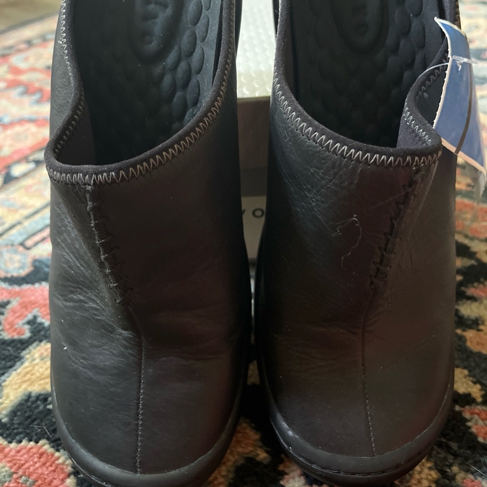 PRIVO Black Leather Slip-On Clog Shoes